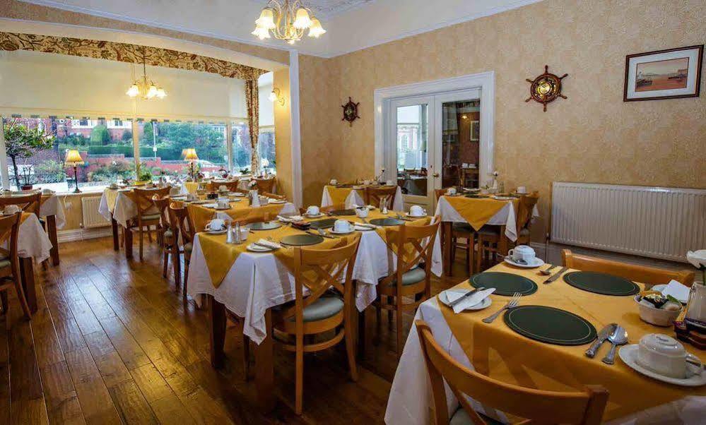 The Raincliffe Hotel Scarborough Kültér fotó